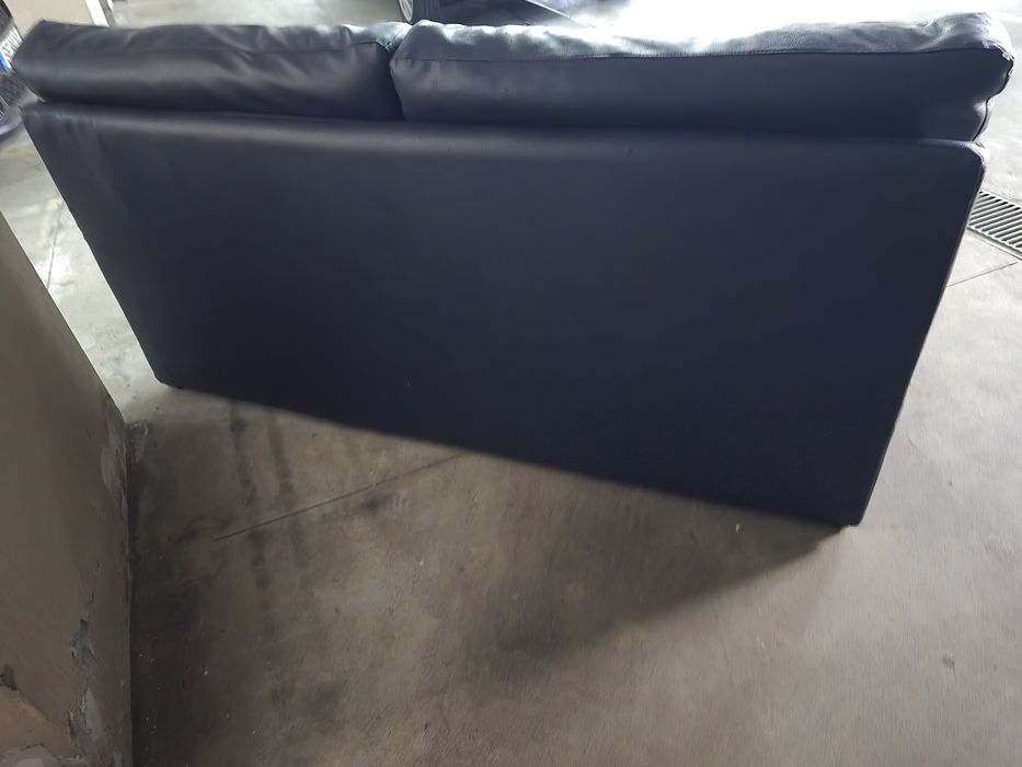 Vendo sofá em pele
