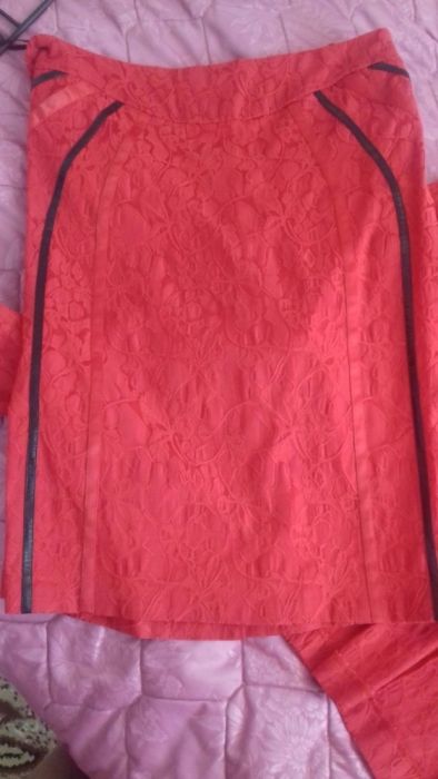 Костюм женской  48