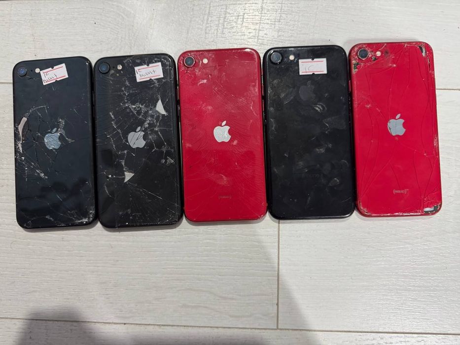 Лот телефонов 5 шт