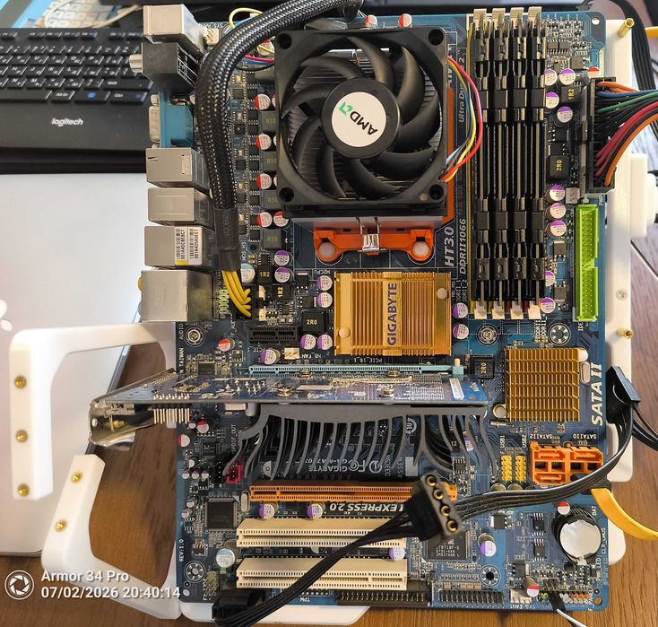 Унікальний Project PC / Linux Slackware Station — Open Case + Corsair HX520W (Перевірена стабільність)