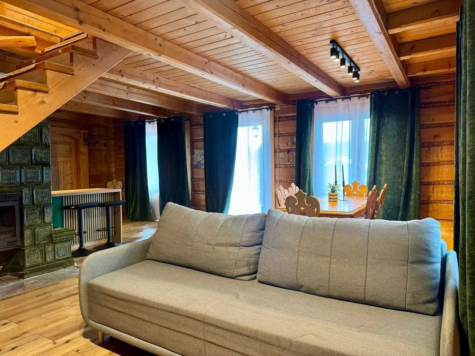 Willa na wynajem w górach blisko jeziora z sauną balią i basenem