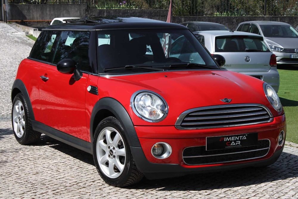 MINI Cooper D Chili 1.6 110CV (129€/Mês)