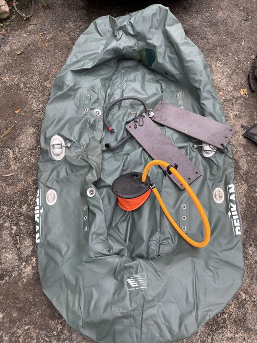 Човен Pelican A-250 б/у