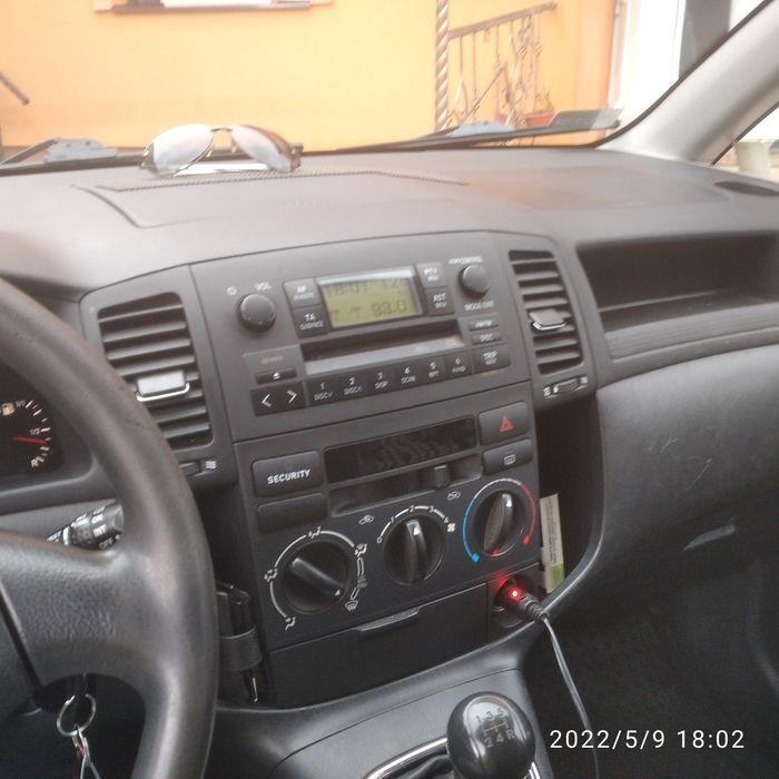 Тойота корола версо