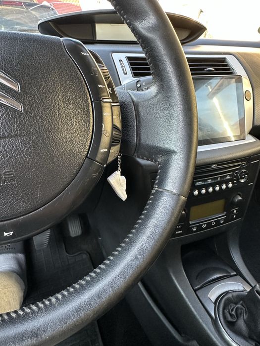 Citroen C4 2008 року 1,6 гарний стан