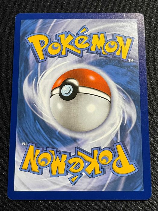 Carta Pokémon Dwebble 11/203 Evolving Skies