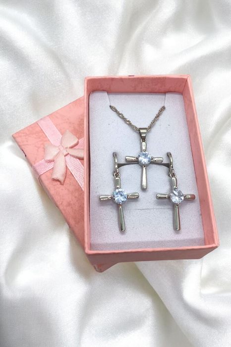 Komplet Zestaw Bizuteria Srebrny Kolor Posrebrzany Krzyżyki