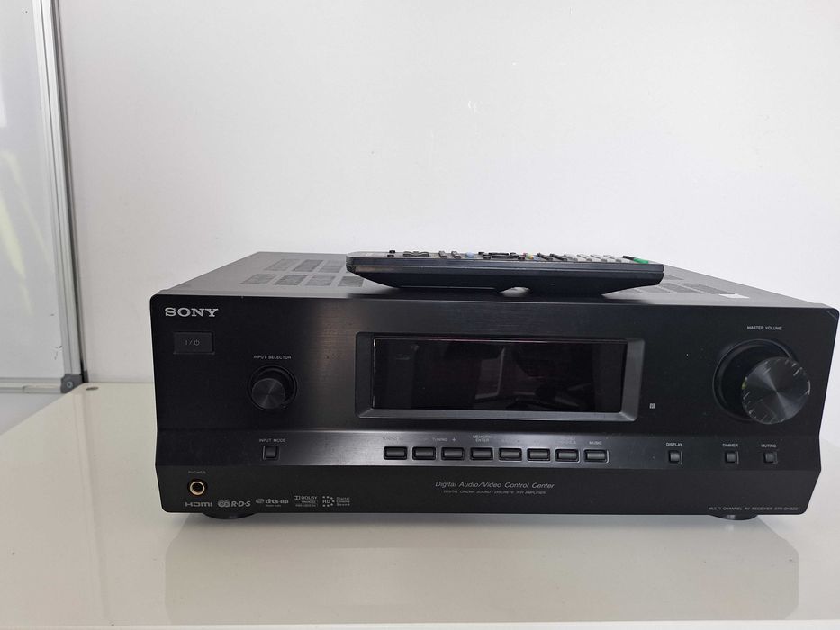 Amplituner, wzmacniacz Sony STR-DH520 7.1 czarny z pilotem 5 HDMI