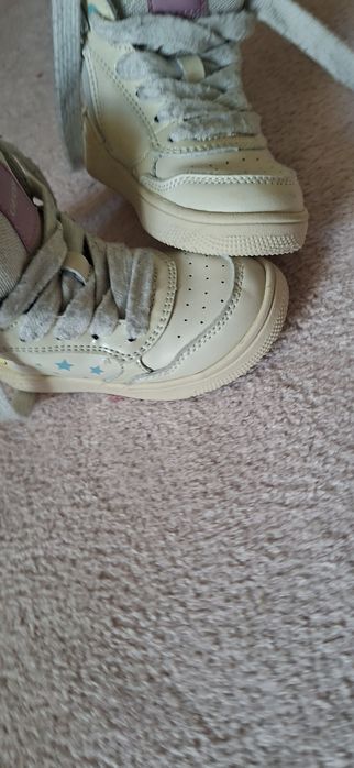 Buty dziewczęce za kostkę
