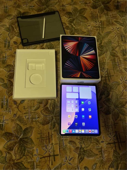 IPad Pro 12.9,М1,120Гц ,128gb+Pencil