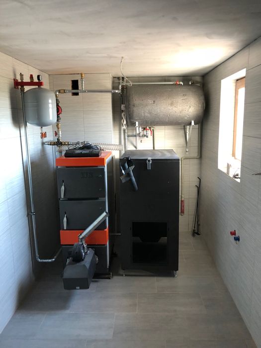 Hydraulik, Usługi hydrauliczne