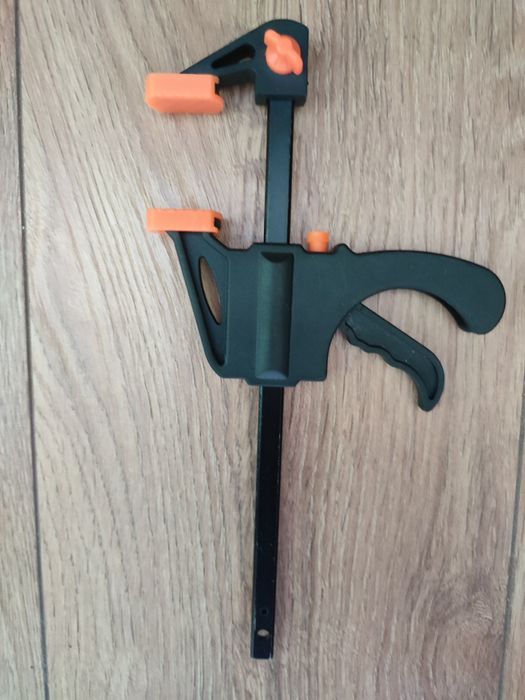 Струбцина DTBD (0 - 103 мм)