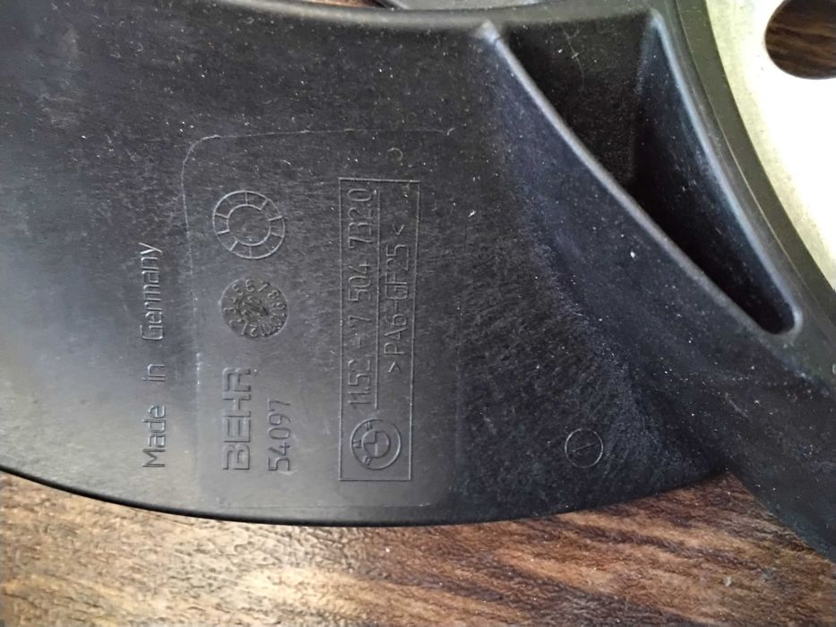 Крыльчатка вентилятора БМВ Х5