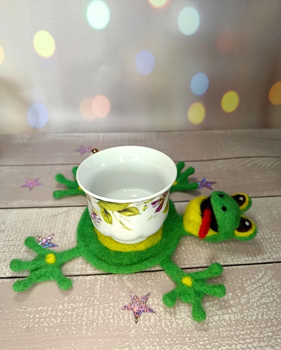 Підставка під чашку Жабеня валяний