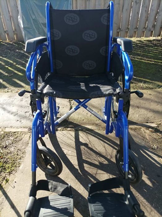 Инволидная коляска