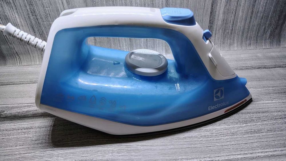 Elektrolux EDB 1730 Żelazko