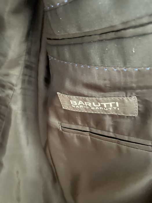 Классический костюм Mario Barutti. Размер 50.