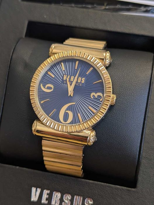 Zegarek damski Versus Versace Dressy VSP1V1019