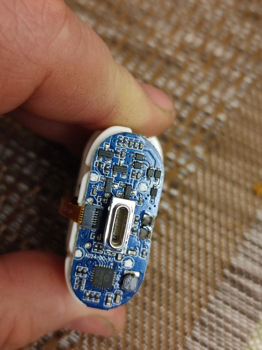 Кейс для навушників в робочому стані