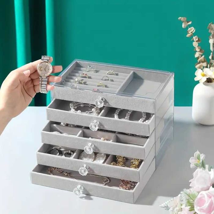 Guarda Jóias. Presente de luxo. Três tamanhos e modelos. Novas.