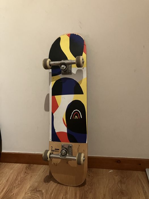 Skate da Decathlon semi-usado