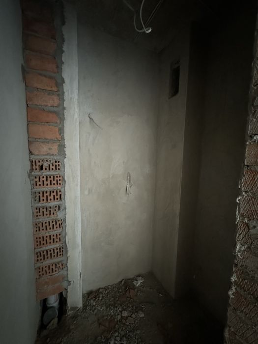 Продається 2 кімнатна Новобудова вул Буковинська 33