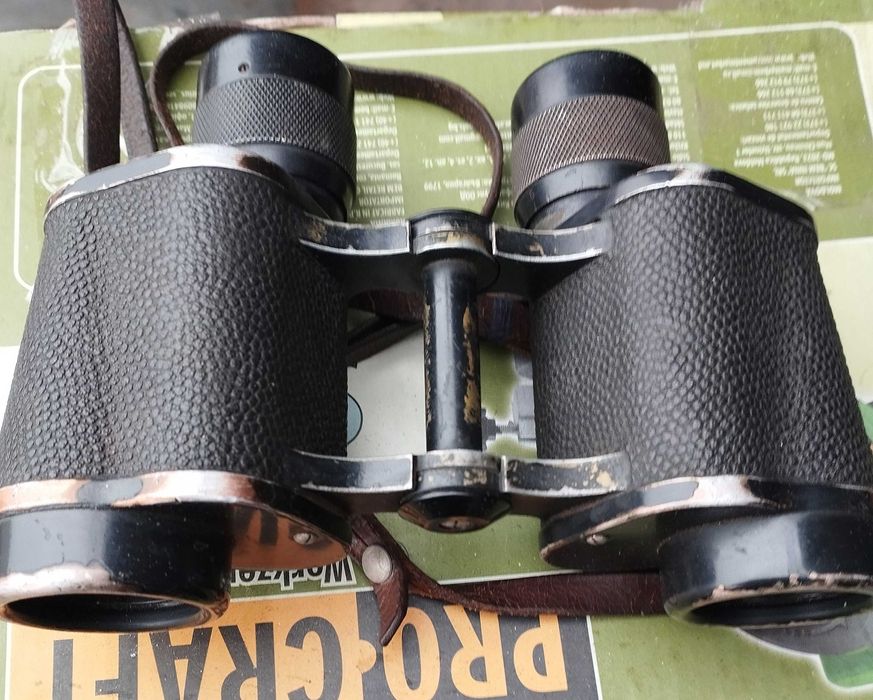 Продам бинокль БПП8*30