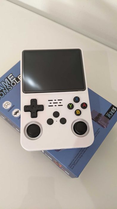 Consola R36S - Consola de jogos retro/antigos