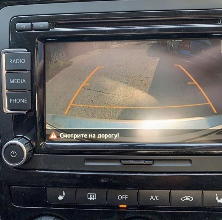 Камера заднего вида Volkswagen для RCD510 RNS510