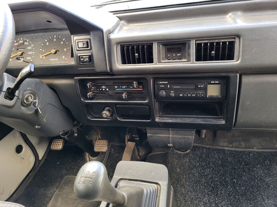 Mitsubishi L300 III 2.5 D Van 70cv 150mil km