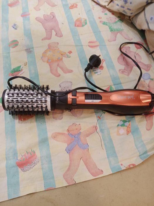 Фен стайлер Gemei