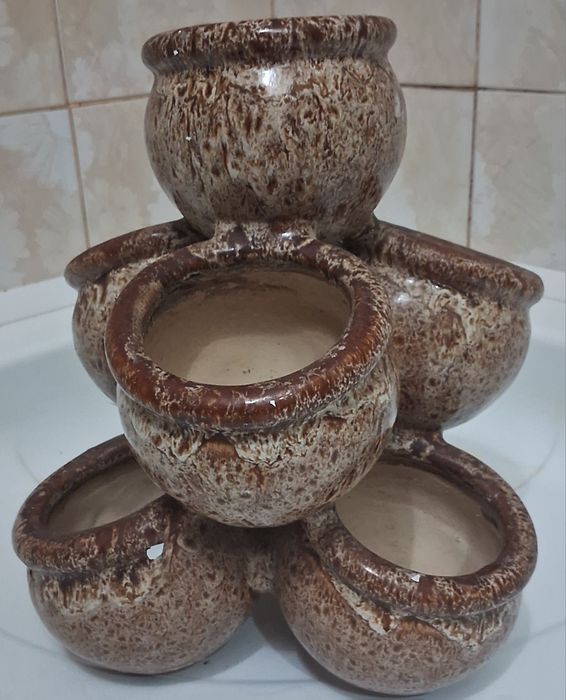 Кашпо для фиалок