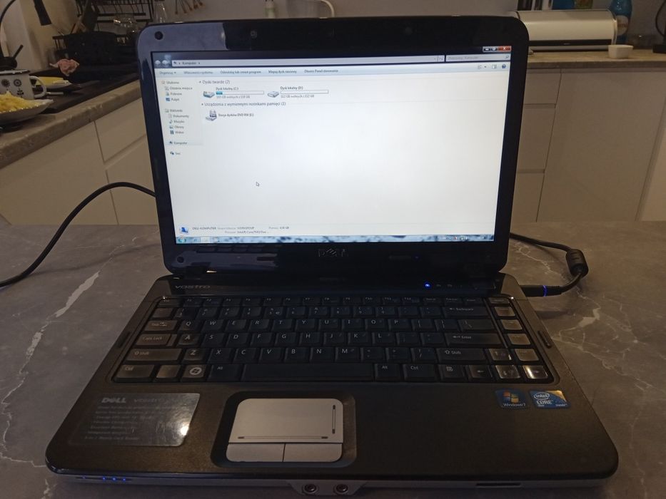 Dell Vostro 15" 250GB 4GB