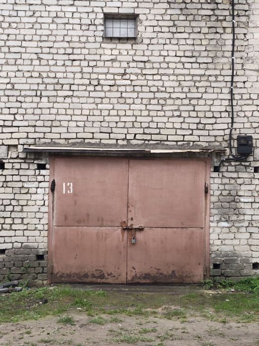 Продам капітальний гараж кооператив Колесо