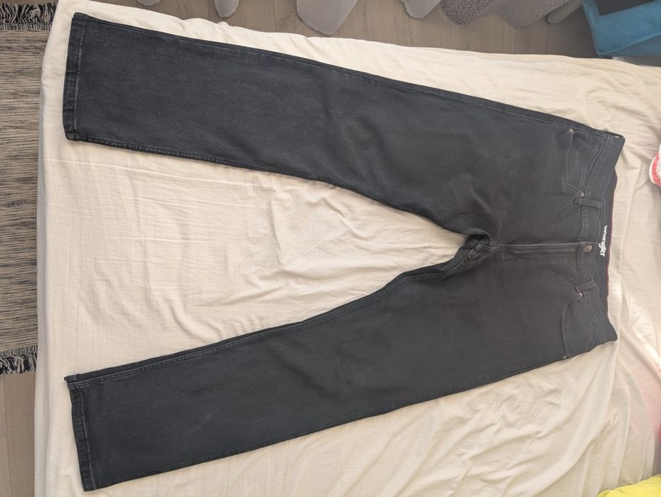 Spodnie jeans czarne Wrangler Red Kabel Regular 34W 32L