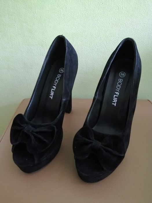 Buty na wysokim obcasie