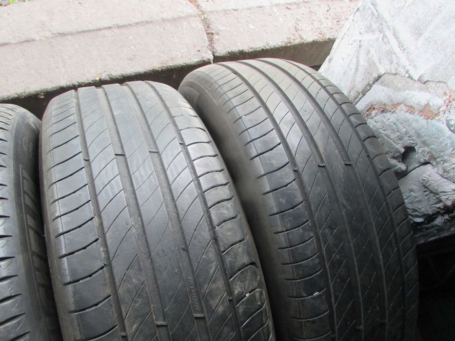215/60/17 шини літо  Michelin Primacy 3