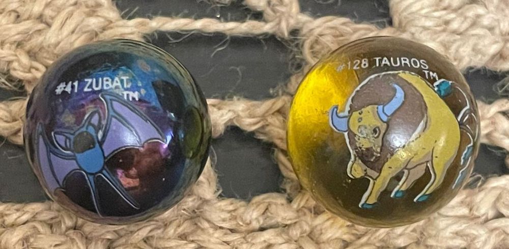 Par de berlindes Pokémon