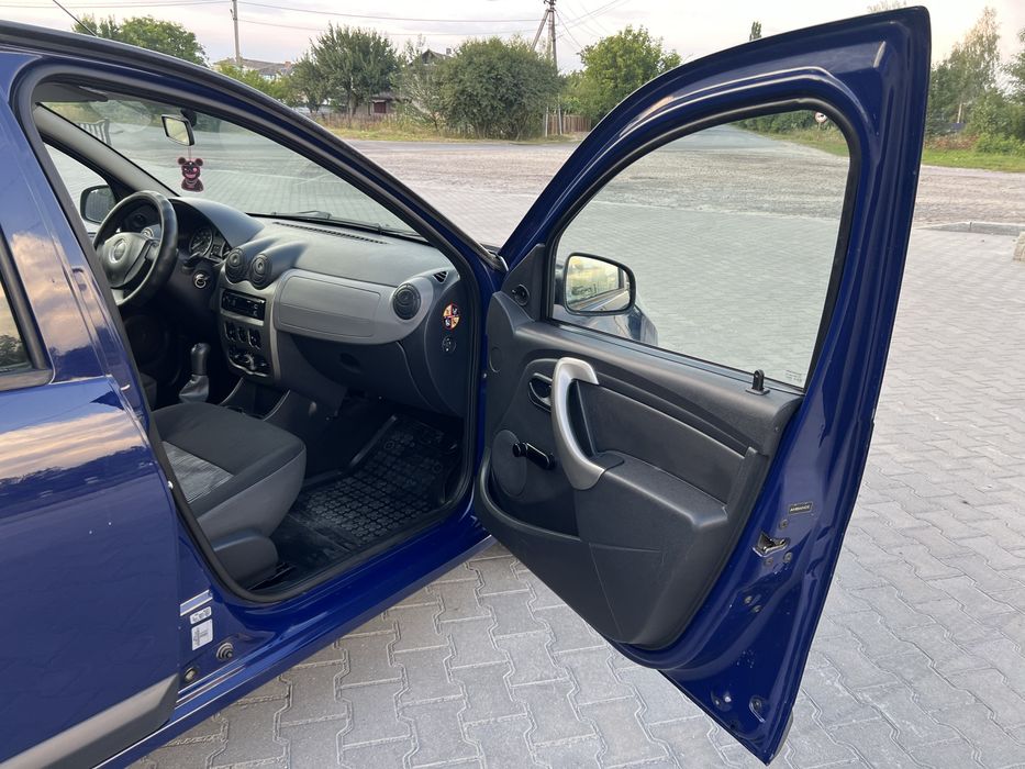 Продам Dacia Sandero 1.4 бенз