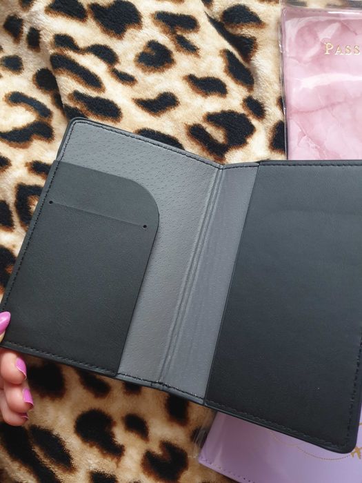 Futerał Etui na paszport case pokrowiec na dokumenty paszportowe