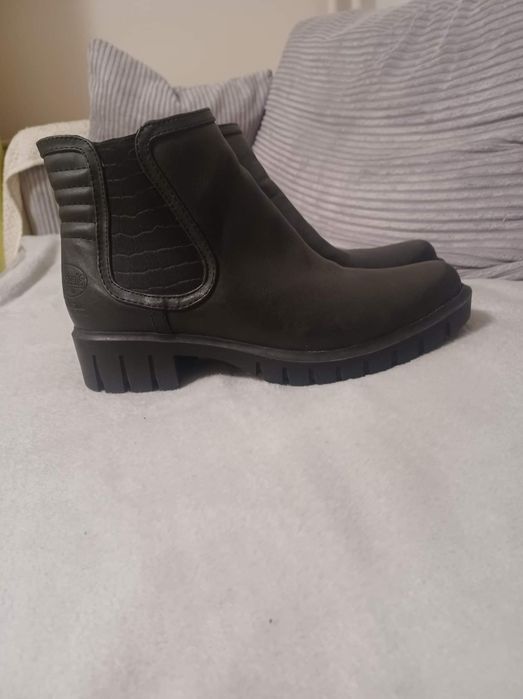 Czarne buty Dockers