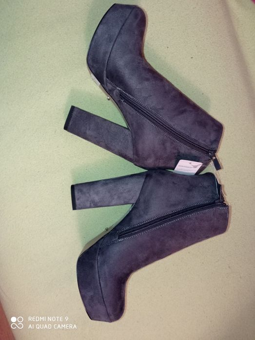Buty DeeZee wysoki obcas