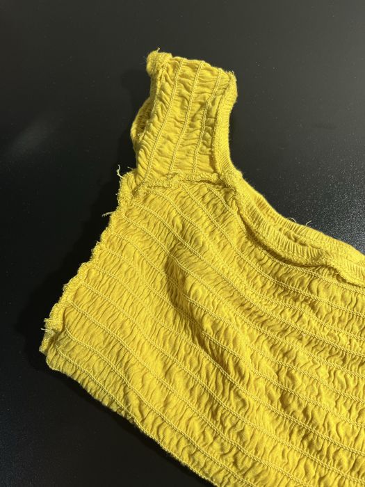 Top z odkrytymi ramionami dziewczęcy 140