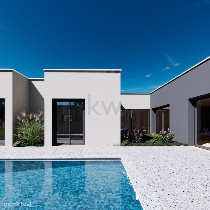 Moradia T3 Isolada Em Alpiarça - Em Construção