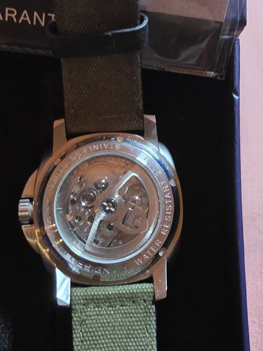 Relógio pagani novo