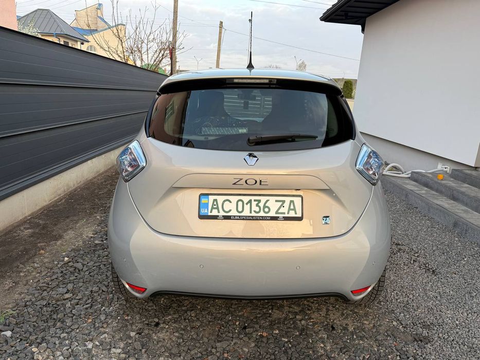 Продам Рено Зоя Зоє  reno Zoe  пробігу електромобіль електричне авто