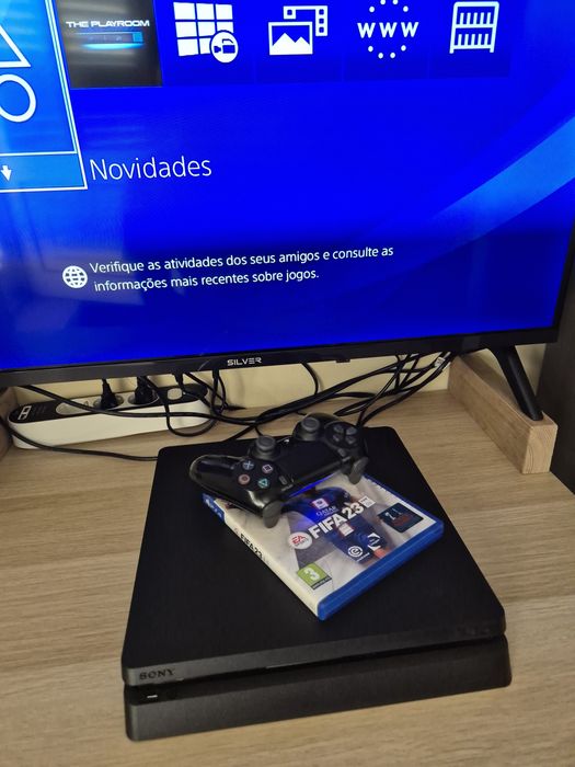 PS4 Slim 500GB + jogo FIFA 23 ótimo estado