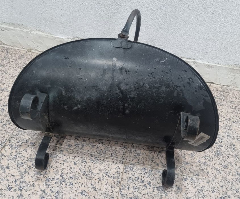 Suporte Antigo  para Lenha para Lareira para Restauro