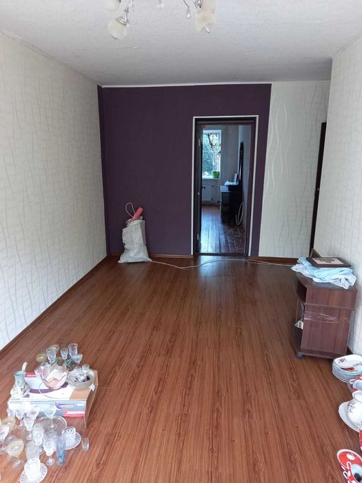 Продам 3 комн. кв-ру в п. Эсхар, центр