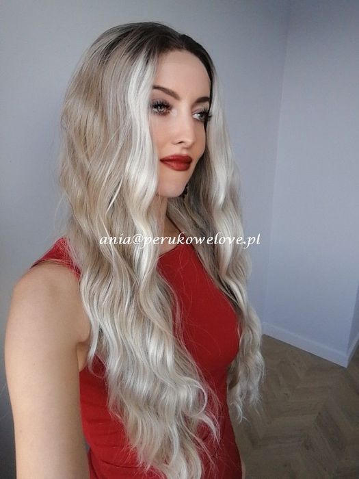 Peruka LACE FRONT blond balejaż fale włosy na co dzień